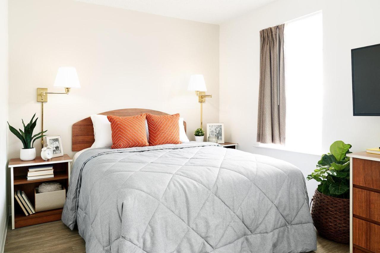 Intown Suites Extended Stay Marietta Ga - Roswell Rd Екстериор снимка