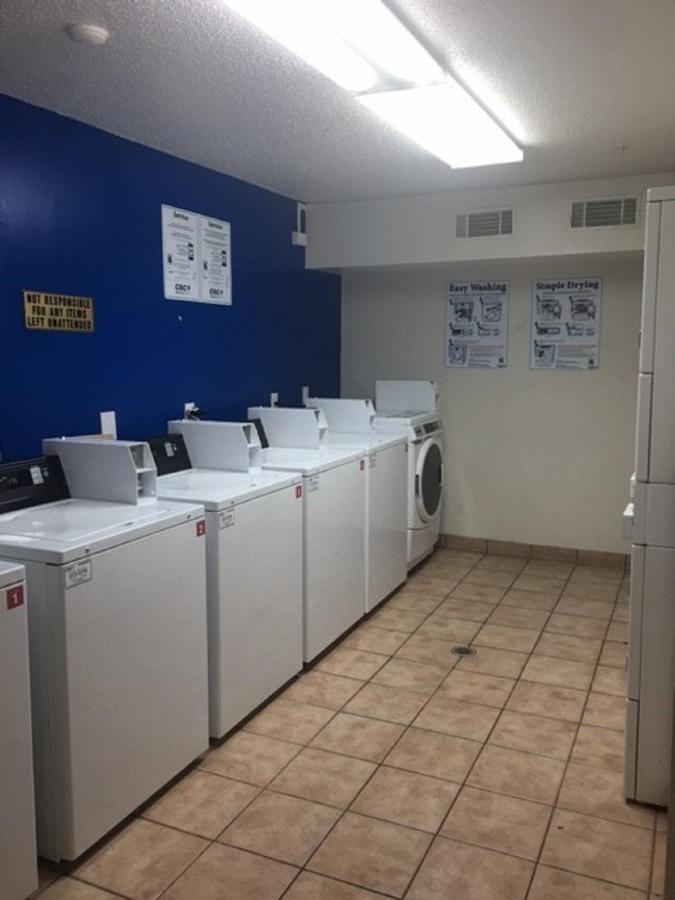 Intown Suites Extended Stay Marietta Ga - Roswell Rd Екстериор снимка